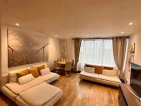 Luxury 2 Double Bedroom Flat - Kensington London